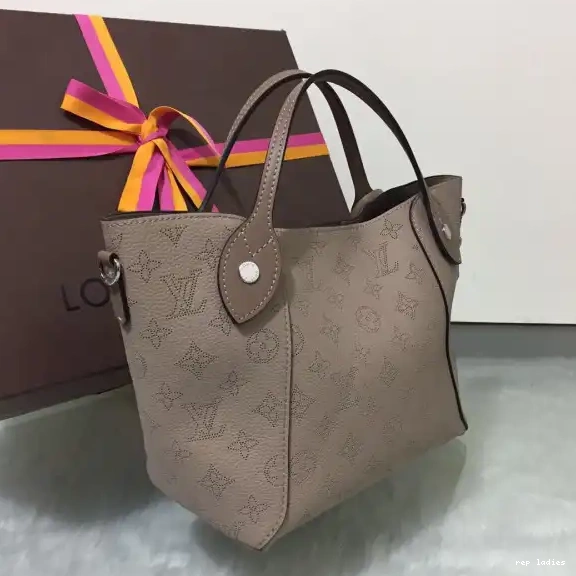 Rep ladies LOUIS VUITTON HINA PM 0501